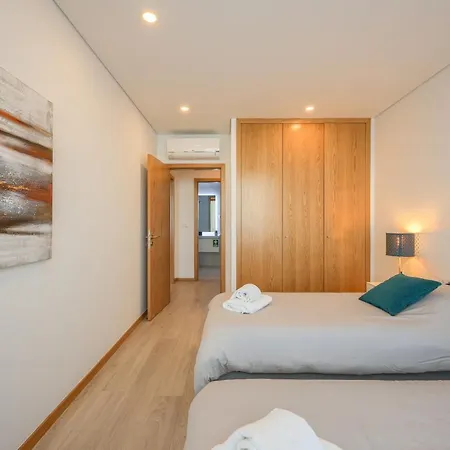 Apartment Alameda 74 Luxury & Parking By Sweet